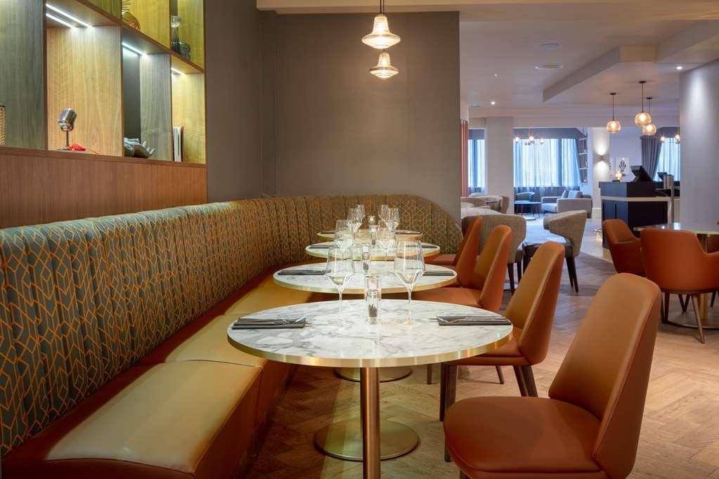 Doubletree By Hilton London Elstree Hotell Borehamwood Restaurang bild