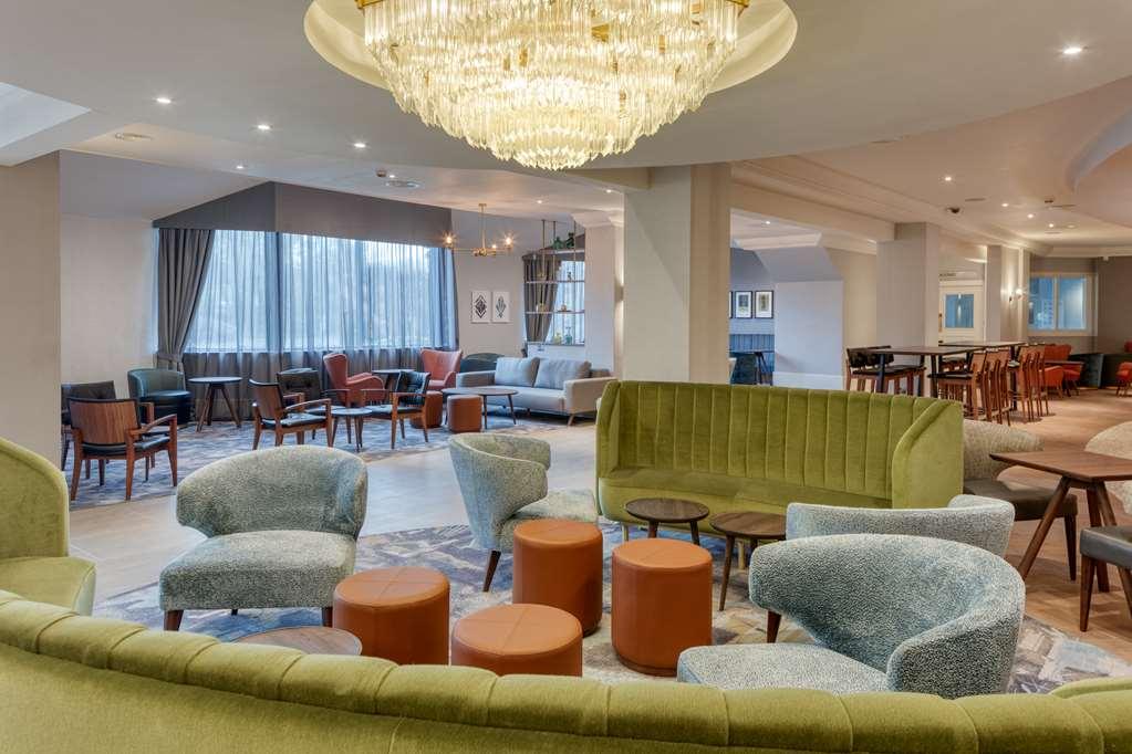 Doubletree By Hilton London Elstree Hotell Borehamwood Inreriör bild
