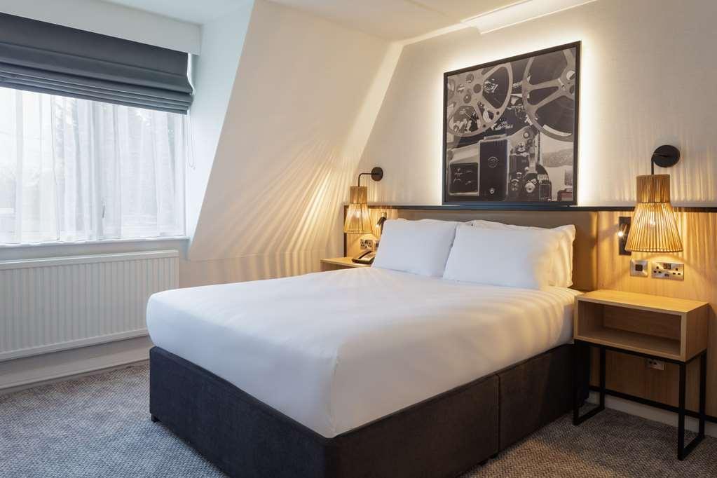 Doubletree By Hilton London Elstree Hotell Borehamwood Rum bild